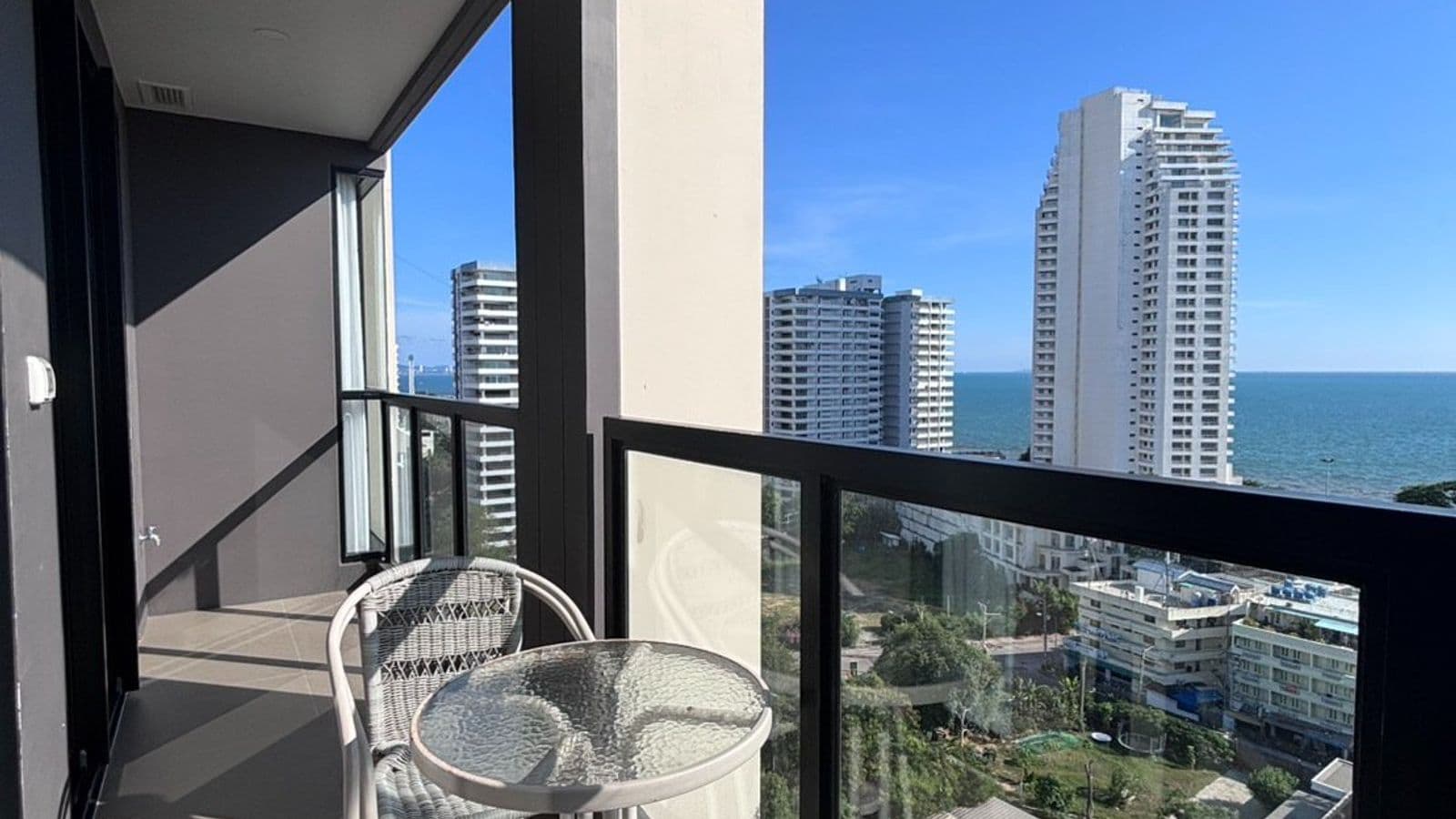 2 bedrooms, 70 m², sea view, Pratumnak