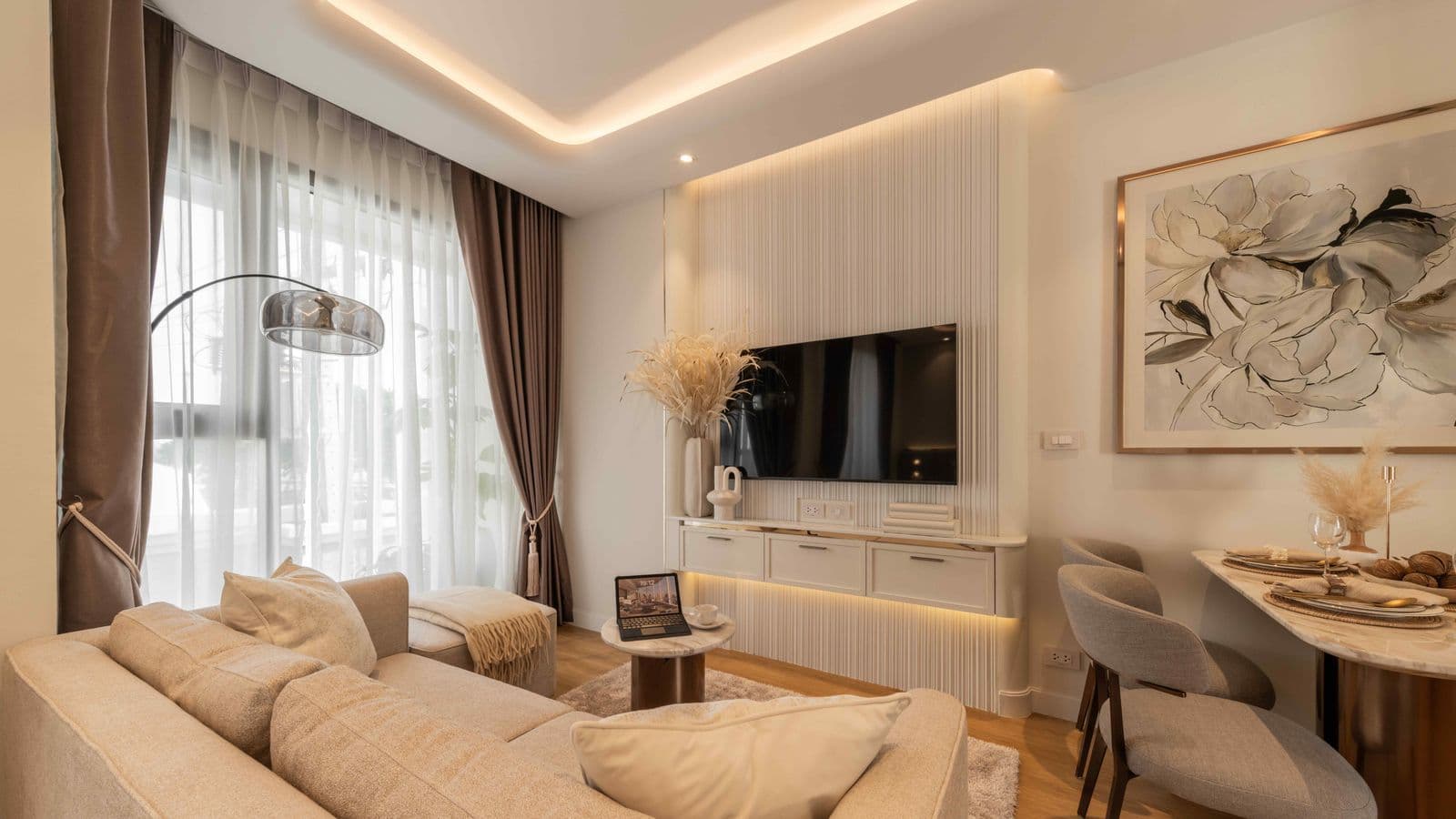 1 Bedroom (43 m²)
