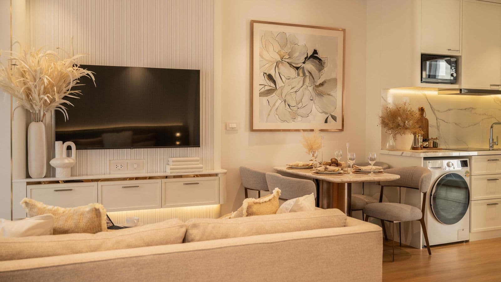 1 Bedroom (43 m²)