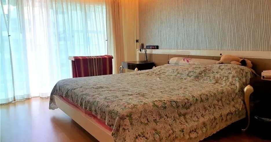 Two Bedroom (105 m²)