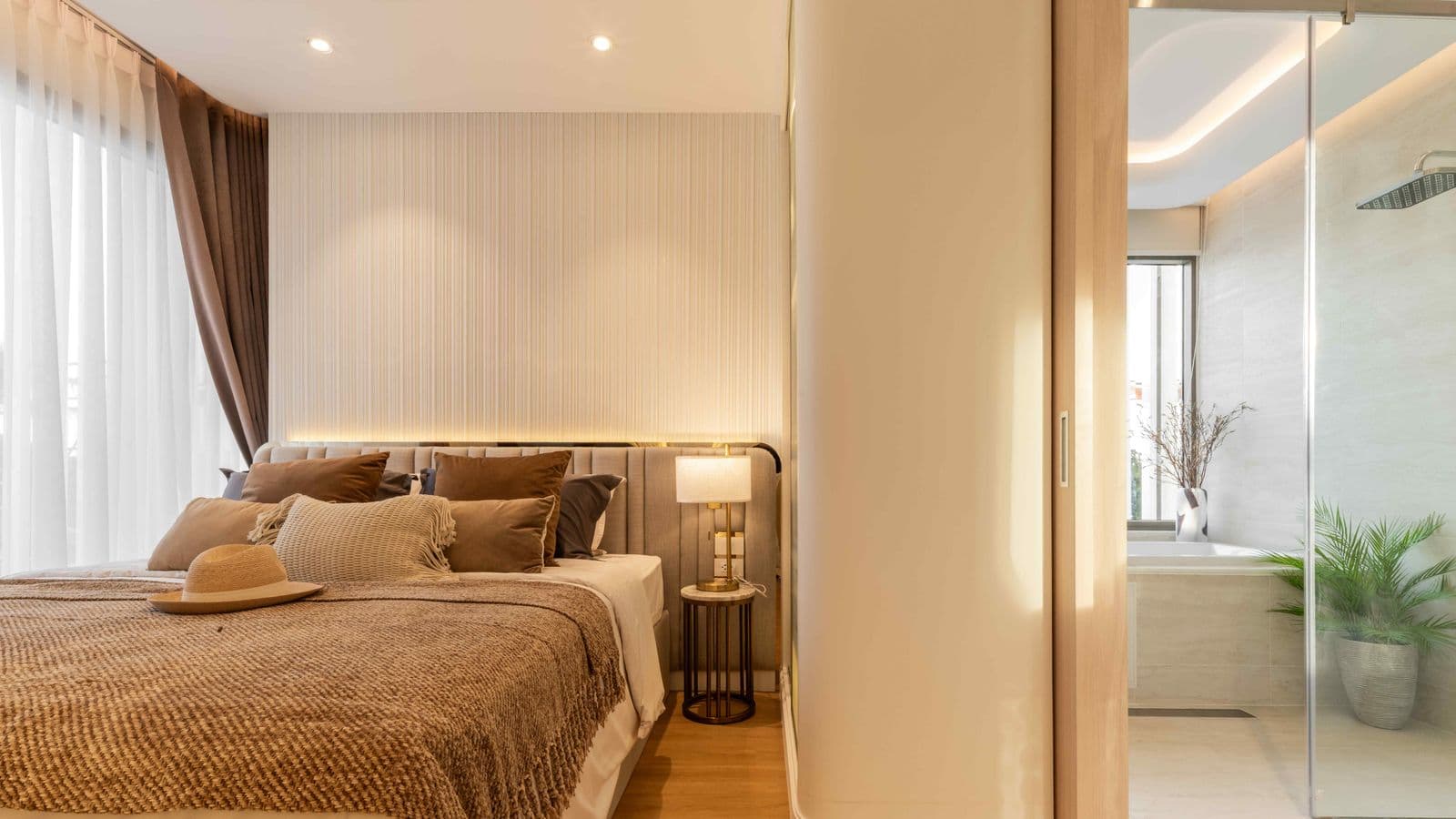 2 Bedroom (77 m²)