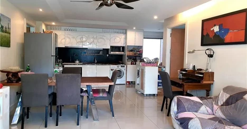 Two Bedroom (105 m²)