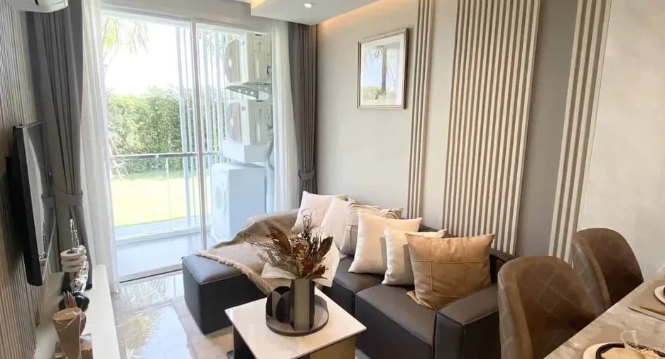 One Bedroom (36 m²)
