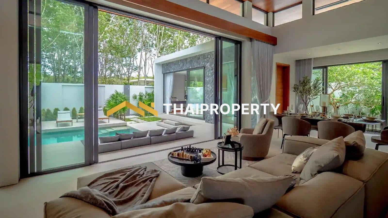 Botanica Four Seasons — Autumn Modern Loft