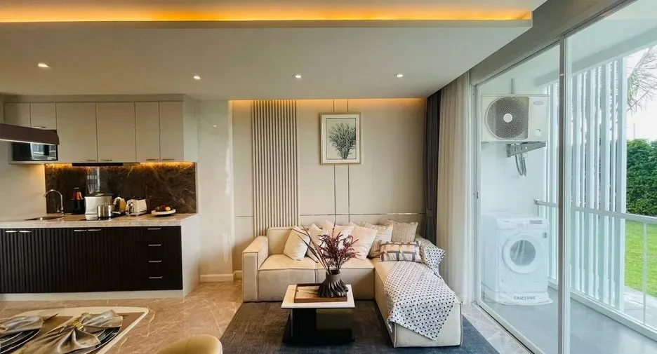 Two Bedroom (55 m²)