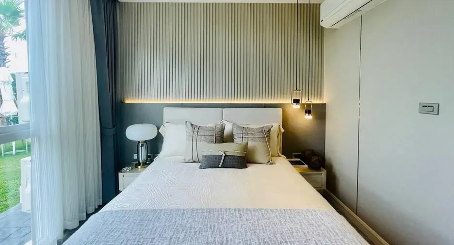 Two Bedroom (55 m²)