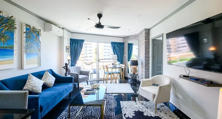 One Bedroom (66 m²)