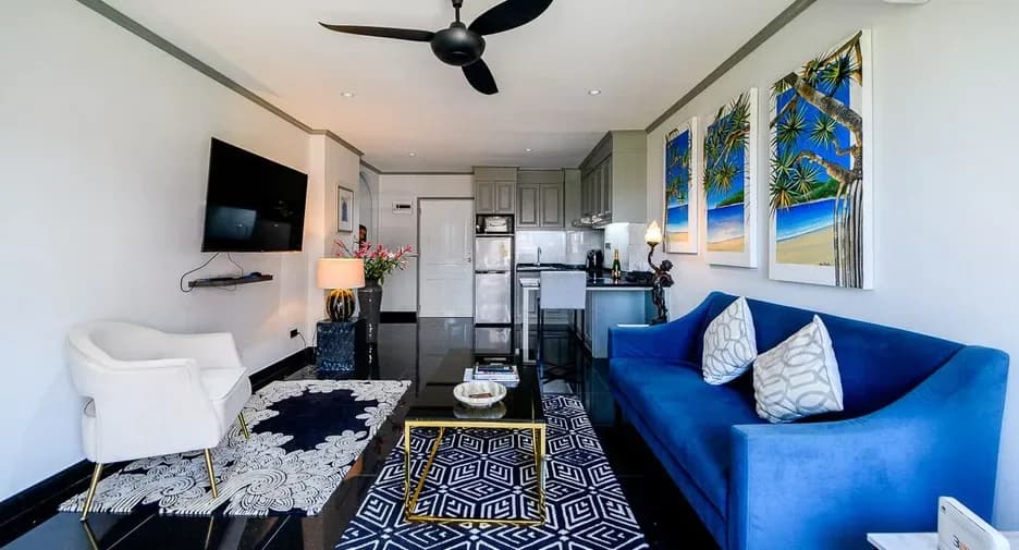 One Bedroom (66 m²)