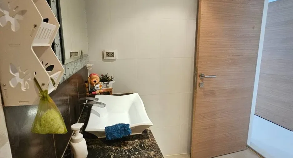 One Bedroom (40 m²)