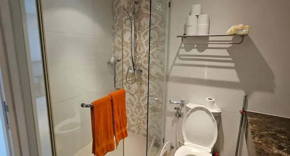 One Bedroom (40 m²)