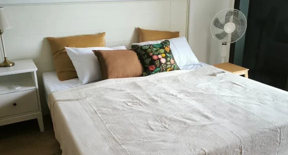 One Bedroom (50 m²)