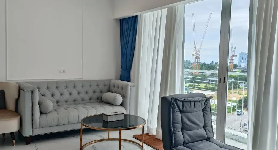 Two Bedroom (62 m²)