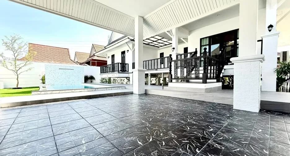 Dhewee Resort