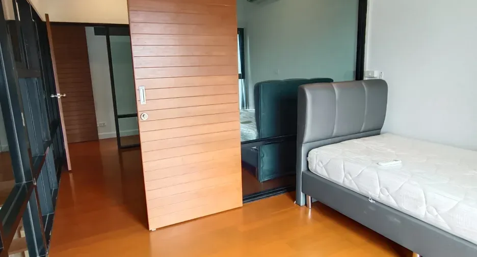 Three Bedroom (168 m²)
