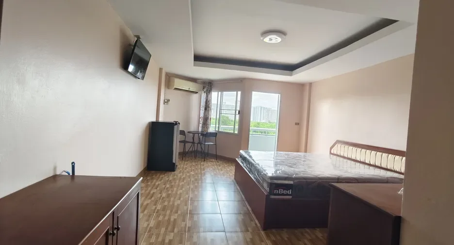 Two Bedroom (64 m²)