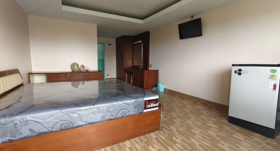 Two Bedroom (64 m²)