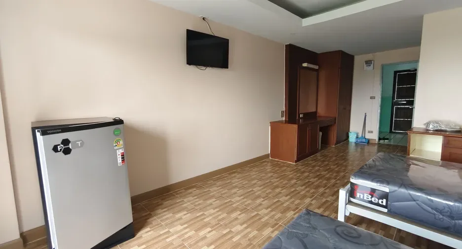 Two Bedroom (64 m²)