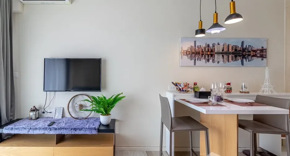 One Bedroom (32 m²)