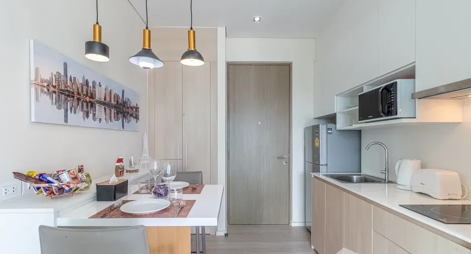 One Bedroom (32 m²)