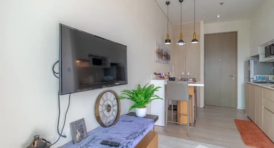 One Bedroom (32 m²)
