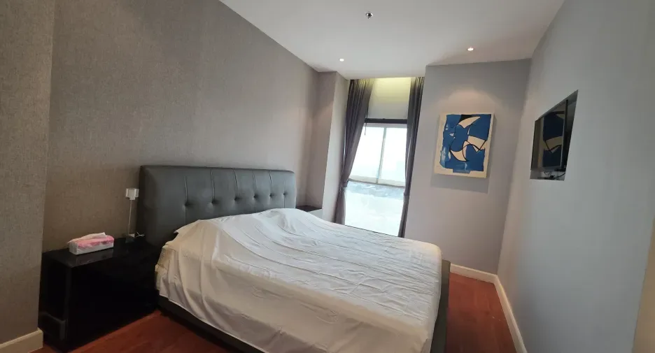 One Bedroom (43 m²)