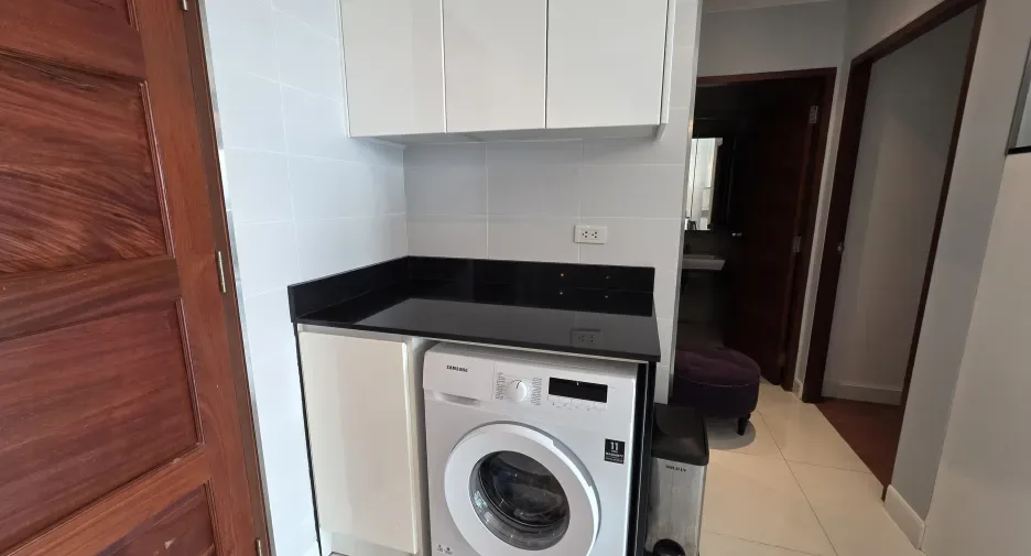 One Bedroom (43 m²)