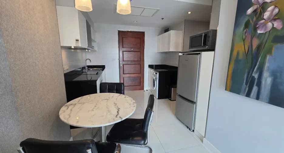 One Bedroom (43 m²)