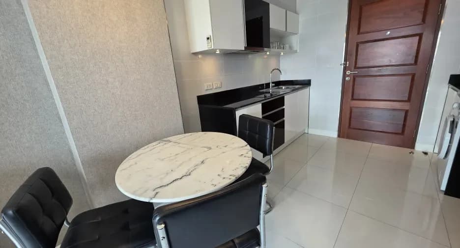 One Bedroom (43 m²)