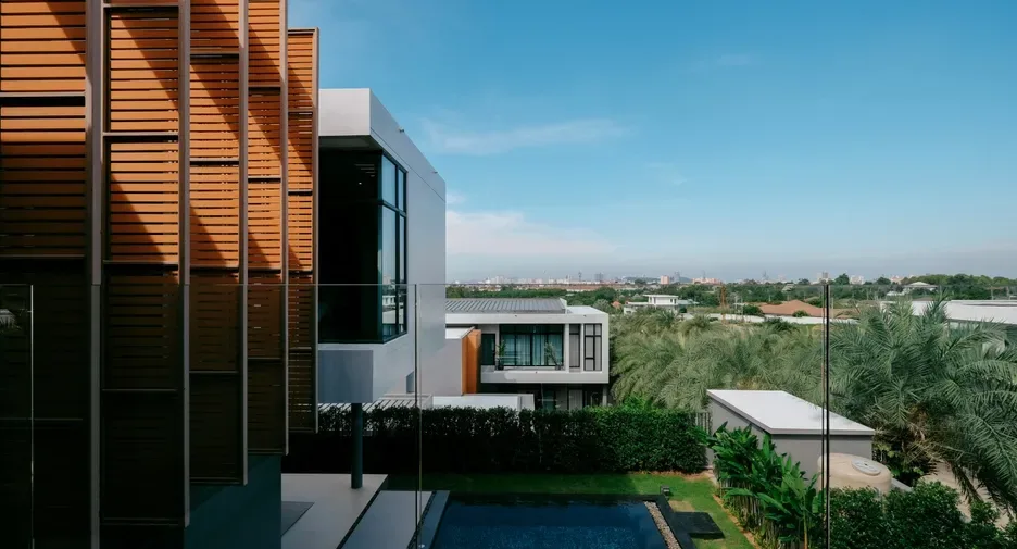 Four Bedroom (469 m²)