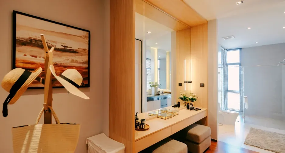 Four Bedroom (469 m²)