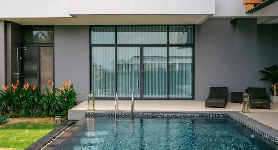 Four Bedroom (469 m²)