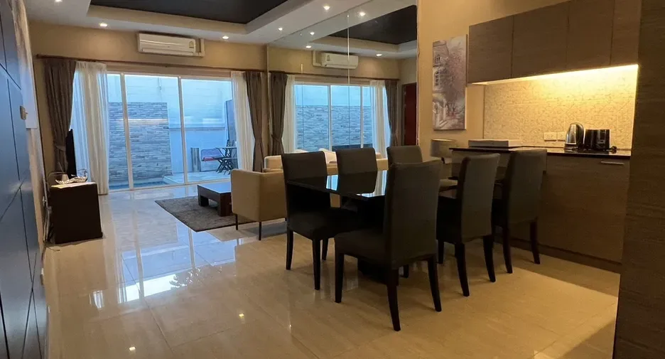 Three Bedroom (183 m²)