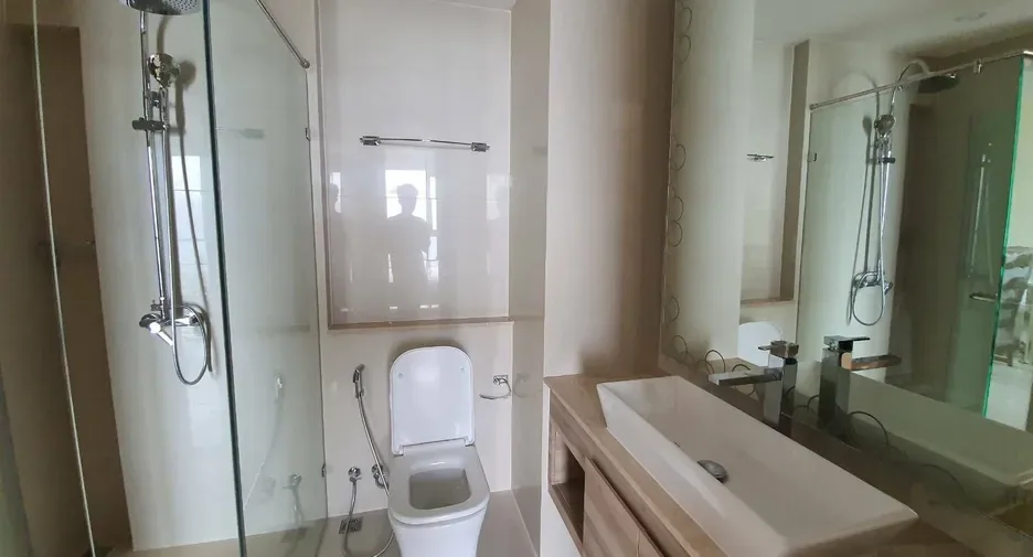 Two Bedroom (58 m²)