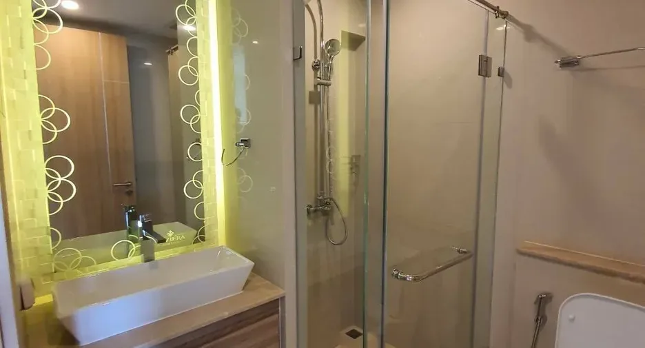 Two Bedroom (58 m²)