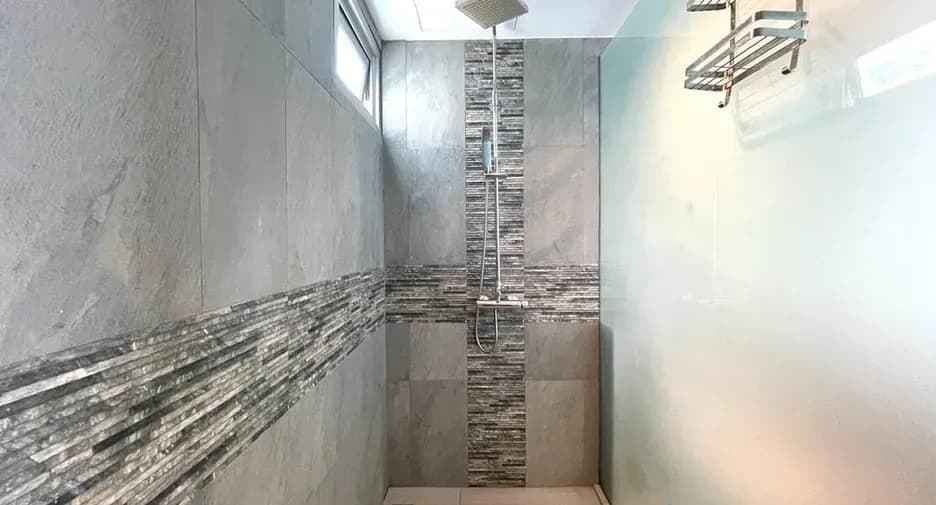 One Bedroom (57 m²)
