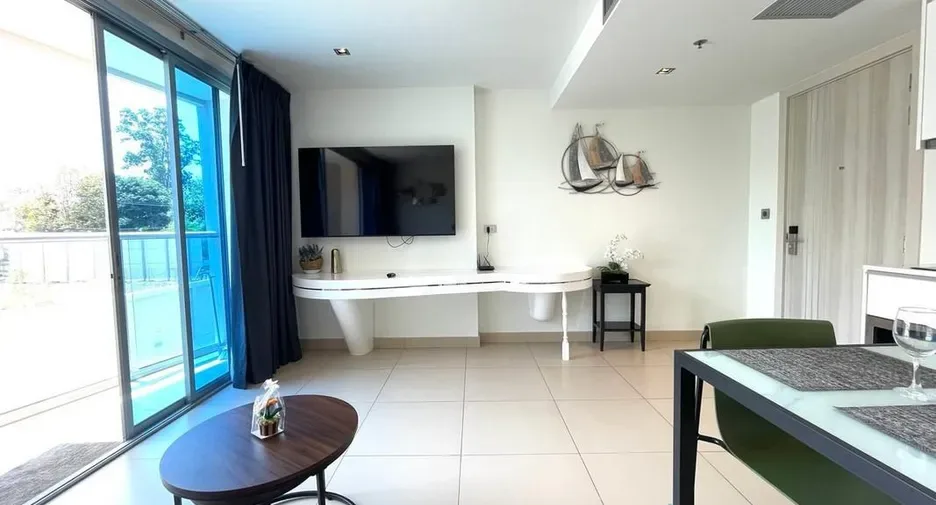 One Bedroom (57 m²)