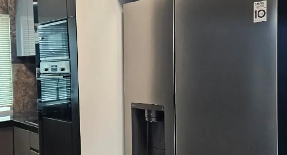 One Bedroom (121 m²)
