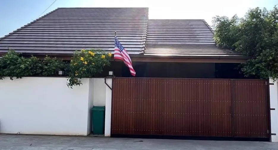 Four Bedroom (488 m²)