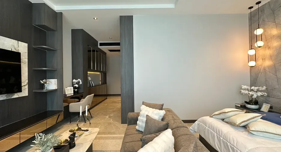 3 Bedroom (395 m²)