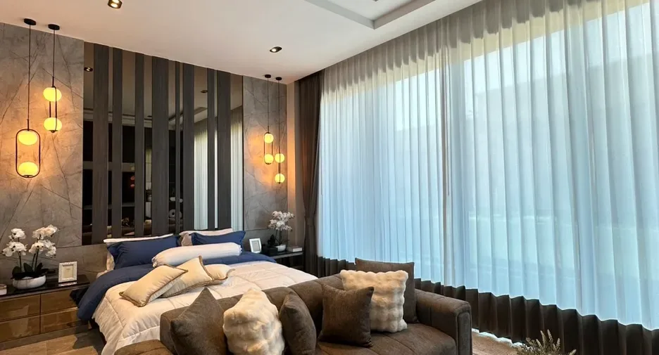 3 Bedroom (395 m²)
