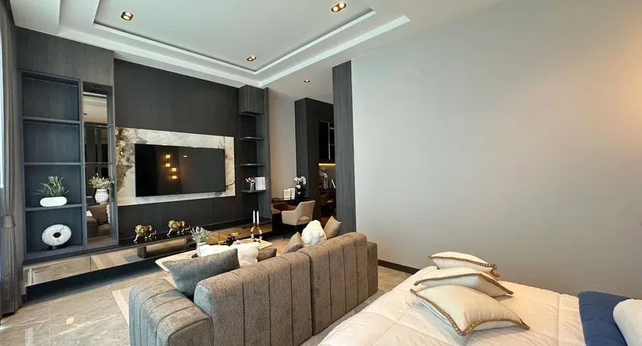 3 Bedroom (395 m²)