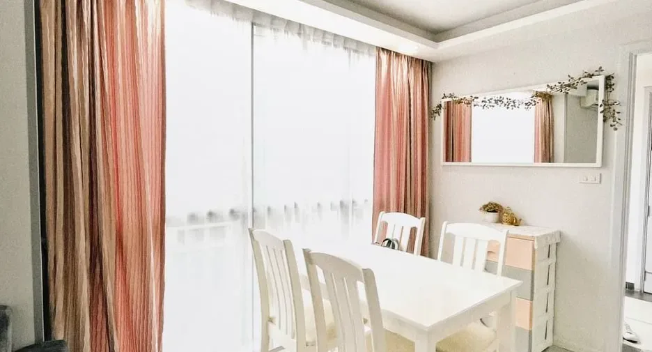 One Bedroom (42 m²)