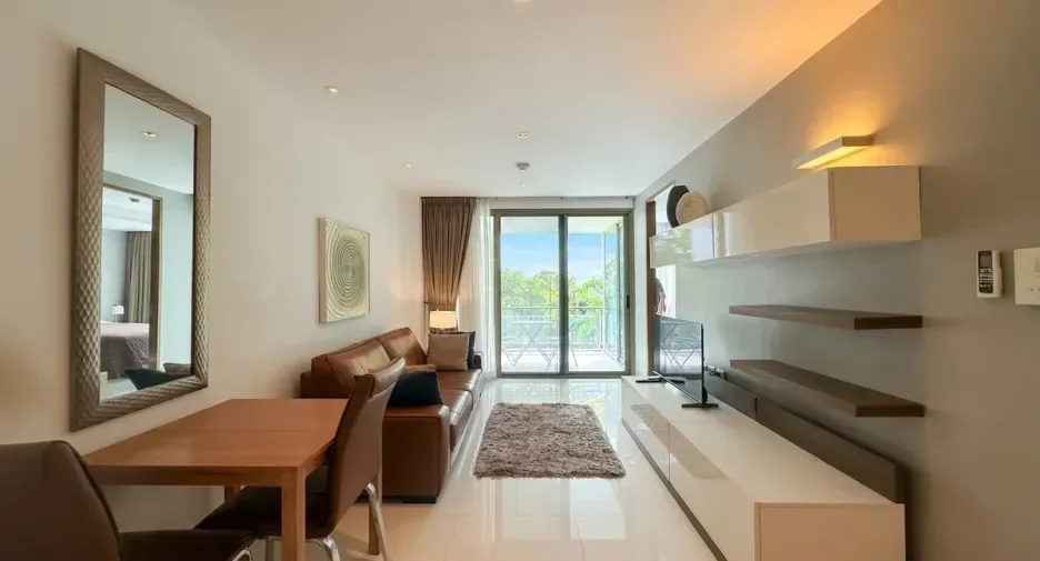 Two Bedroom (63 m²)