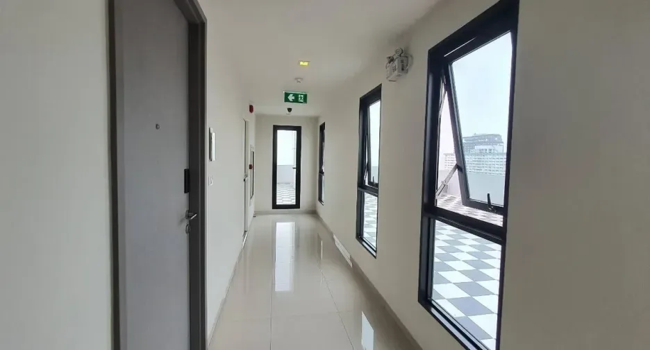 One Bedroom (34 m²)
