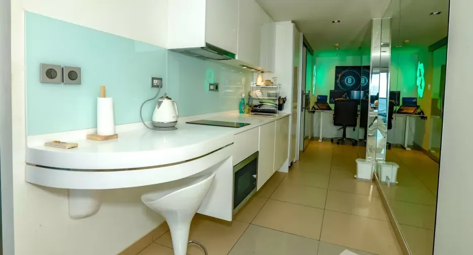 One Bedroom (67 m²)