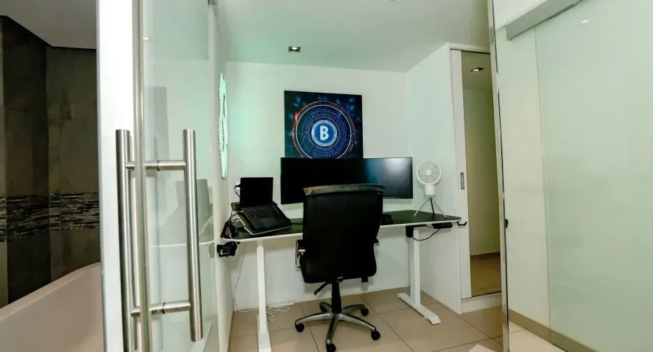 One Bedroom (67 m²)