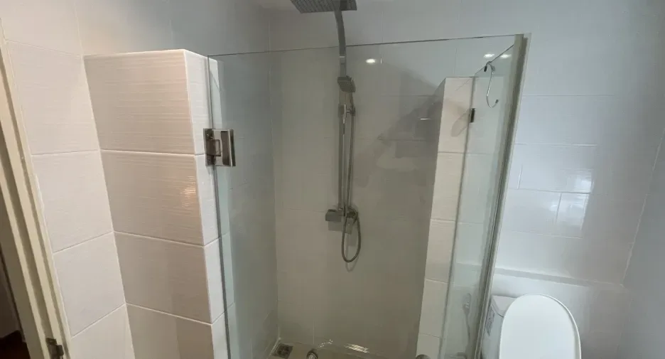 One Bedroom (54 m²)
