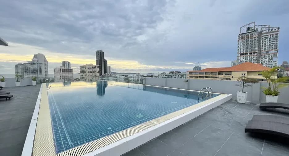 One Bedroom (54 m²)