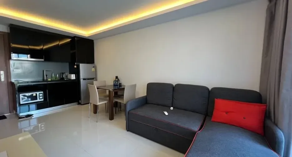 One Bedroom (39 m²)