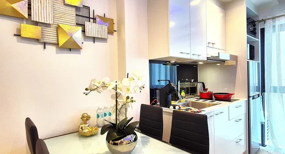 Two Bedroom (34 m²)